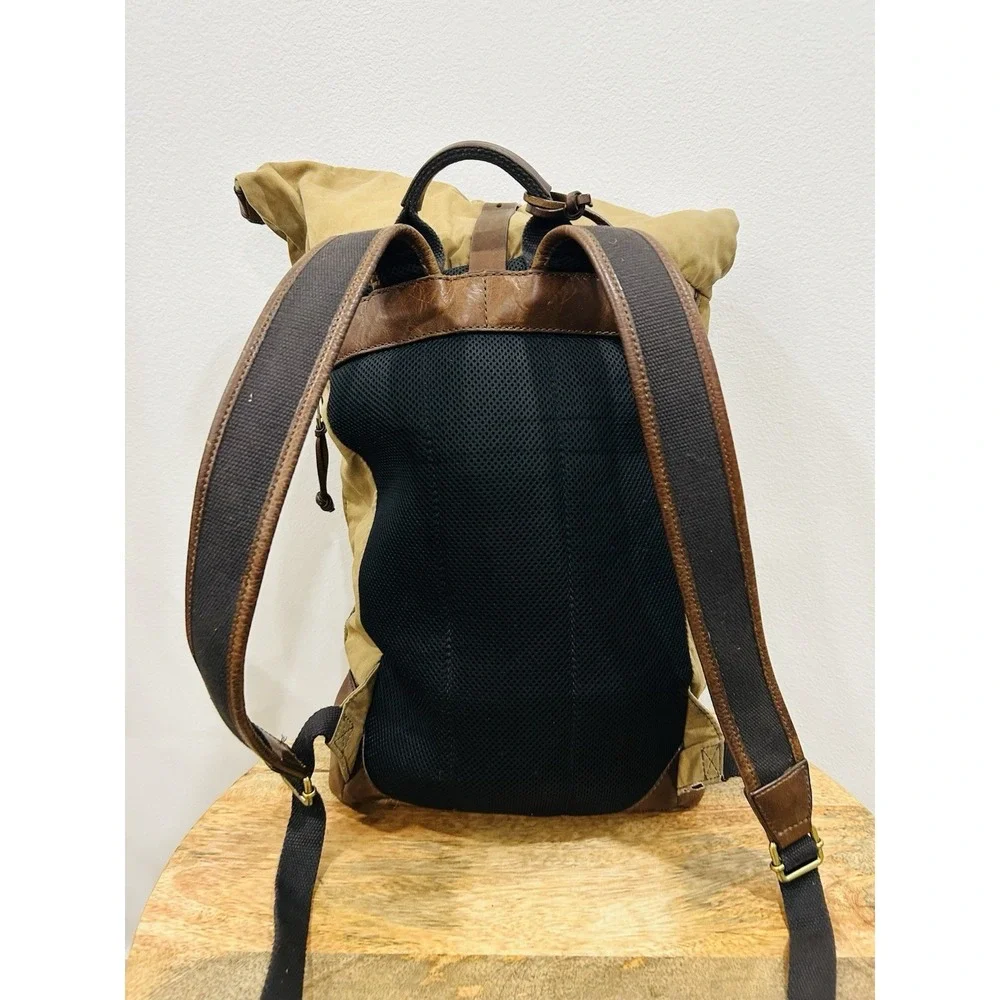 Distressed Fossil Defender Canvas & Leather roll-top backpack Rucksack Tan Brown